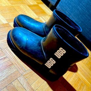 UGG boots, black, sz 9